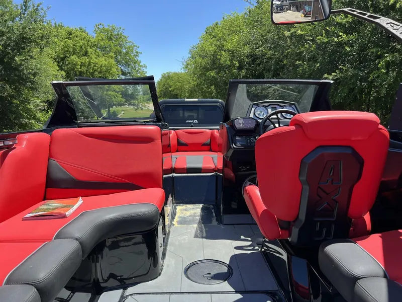 Slide: The Image of Axis T23 2021 - 5326924