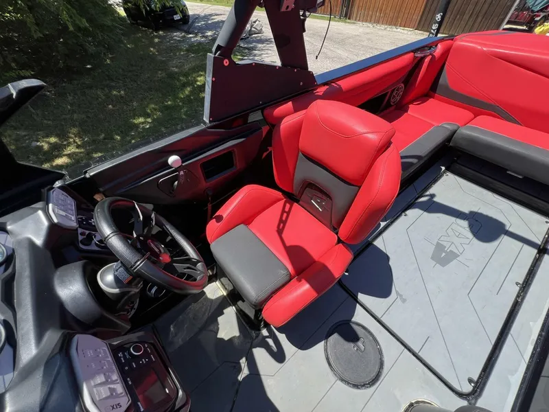 Slide: The Image of Axis T23 2021 - 5326932