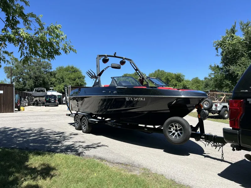 Slide: The Image of Axis T23 2021 - 5326902