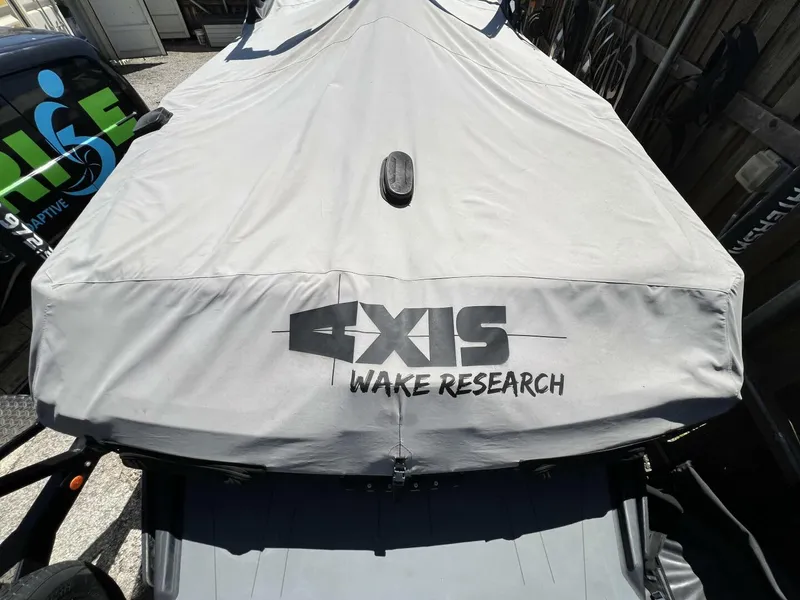 Slide: The Image of Axis T23 2021 - 5326885