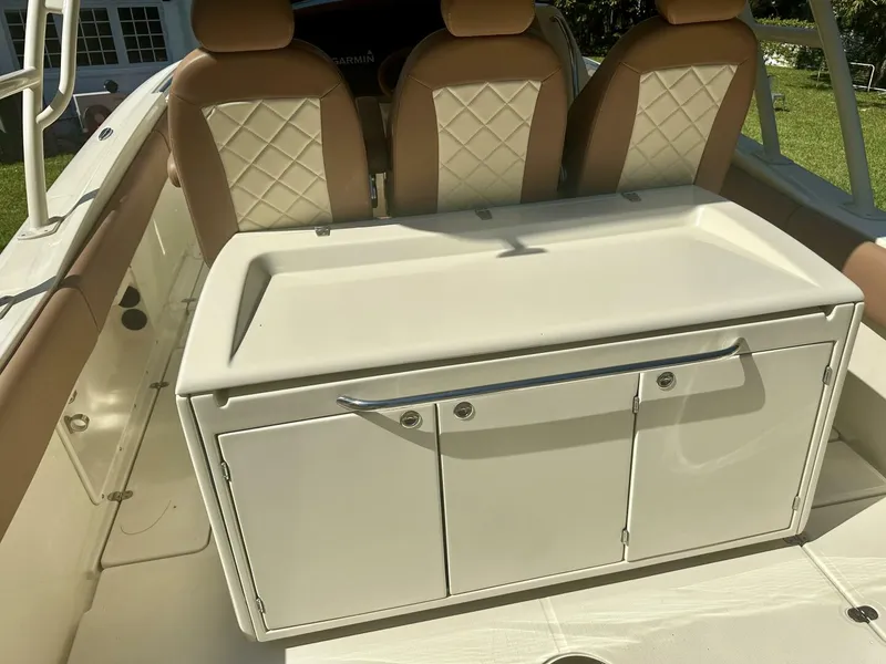 Slide: The Image of Chris-Craft Catalina 34 2016 - 5327081