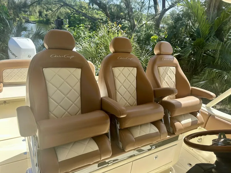Slide: The Image of Chris-Craft Catalina 34 2016 - 5327077