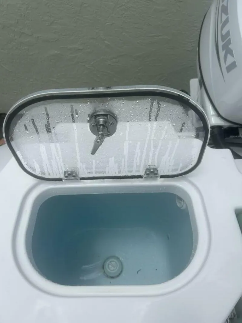 Slide: The Image of Aquasport 2200CC 2026 - 5327251