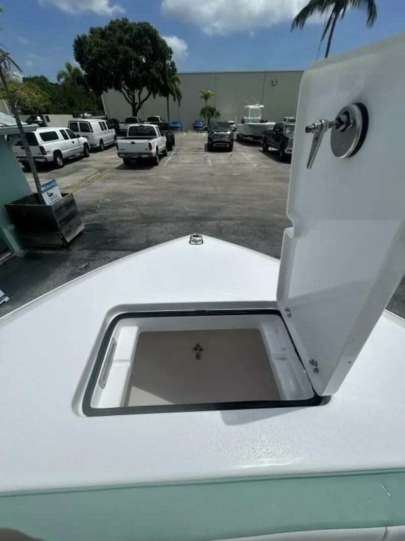 Slide: The Image of Aquasport 2200CC 2026 - 5327279