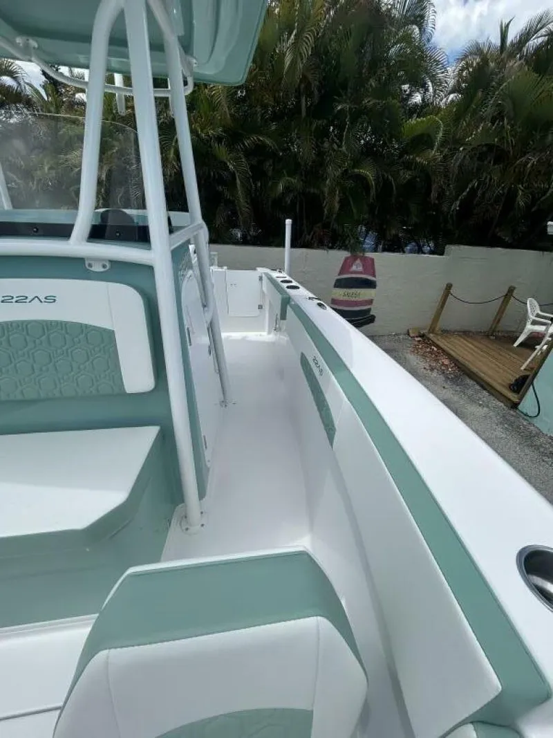 Slide: The Image of Aquasport 2200CC 2026 - 5327273