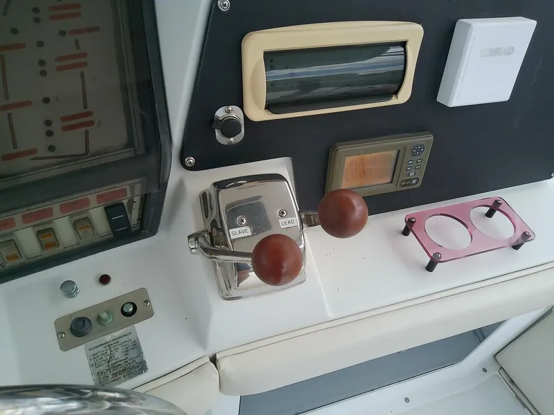 Slide: The Image of Trojan 14 Meter Convertible 1988 - 5362455