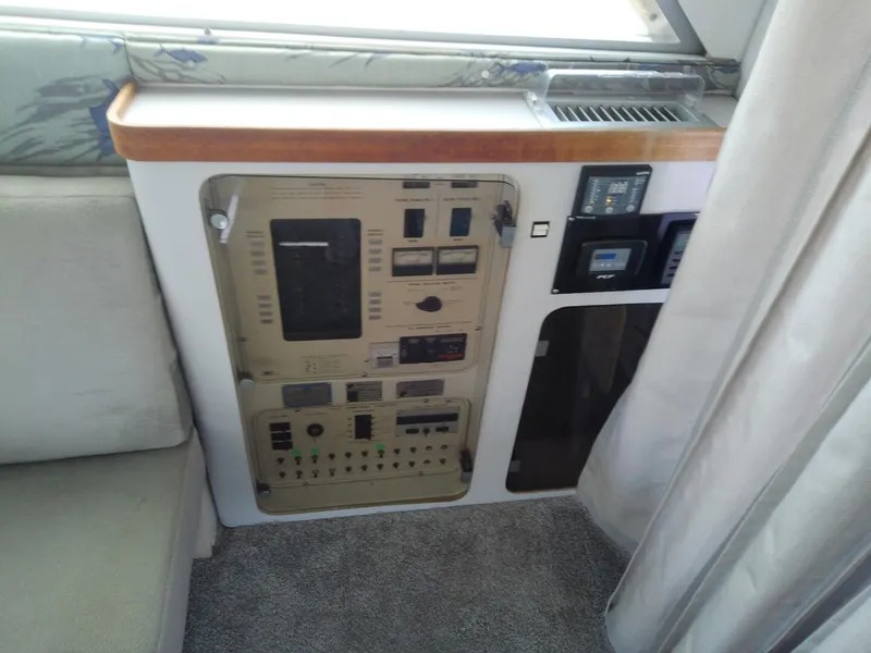 Slide: The Image of Trojan 14 Meter Convertible 1988 - 5327322