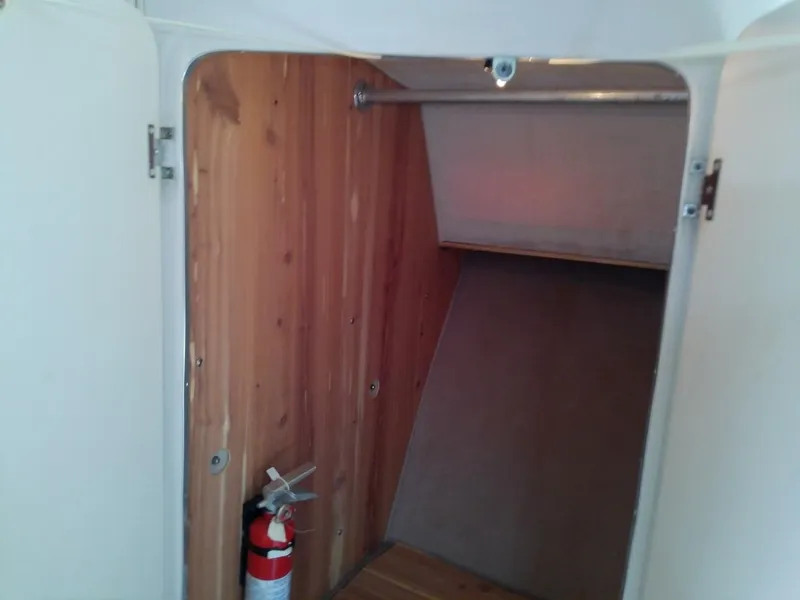 Slide: The Image of Trojan 14 Meter Convertible 1988 - 5327338