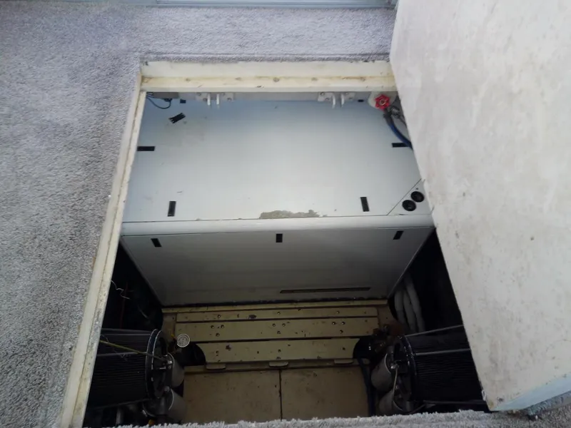 Slide: The Image of Trojan 14 Meter Convertible 1988 - 5327351