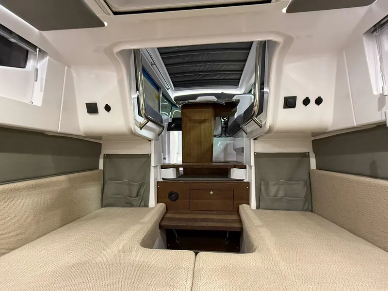 Slide: The Image of Axopar 37 XC 2020 - 5327542