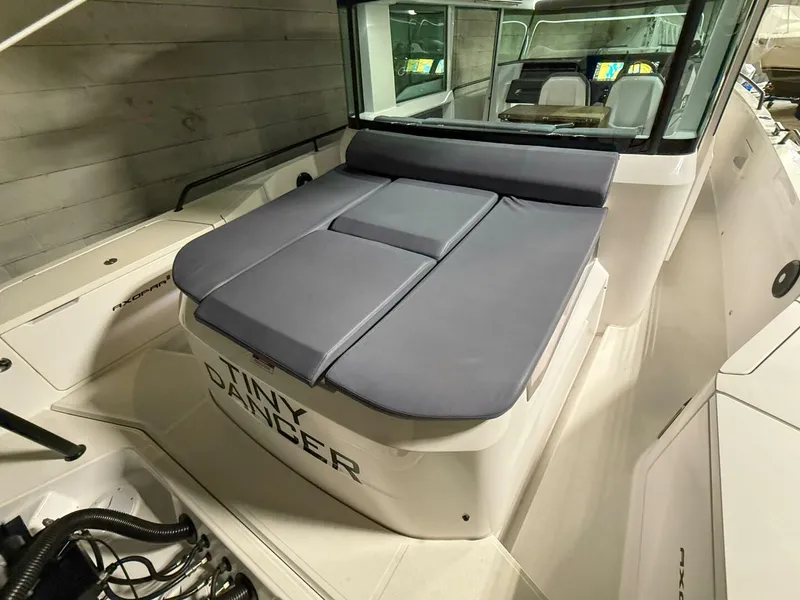 Slide: The Image of Axopar 37 XC 2020 - 5327562