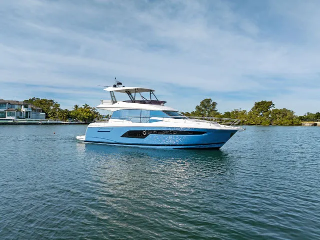 Slide: The Image of Prestige 520 Fly 2020 - 69