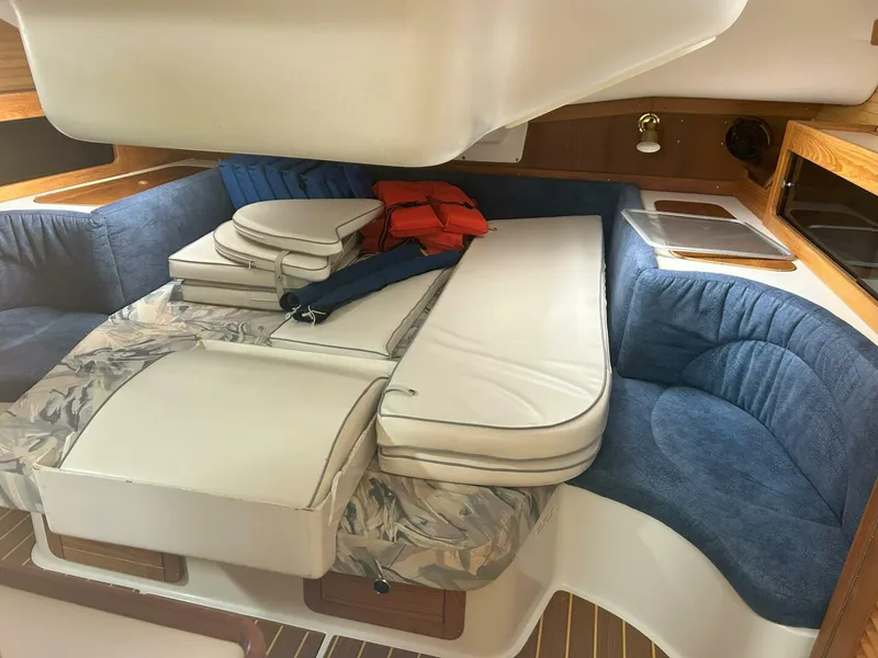 Slide: The Image of Catalina 380 1999 - 5327784