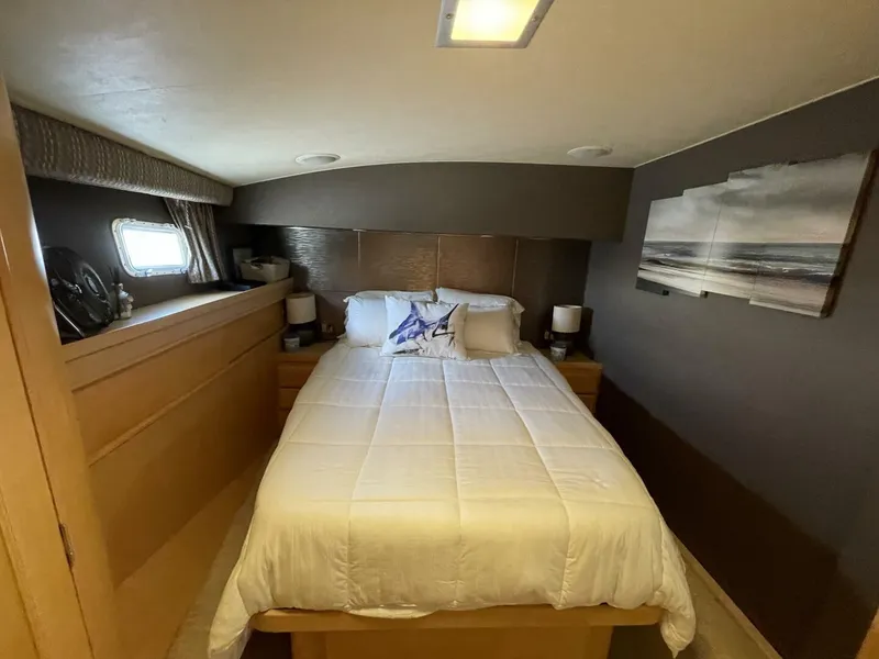 Slide: The Image of Hatteras 55 1988 - 5328067