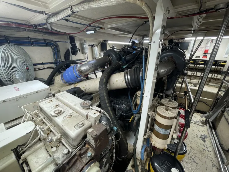 Slide: The Image of Hatteras 55 1988 - 5328084