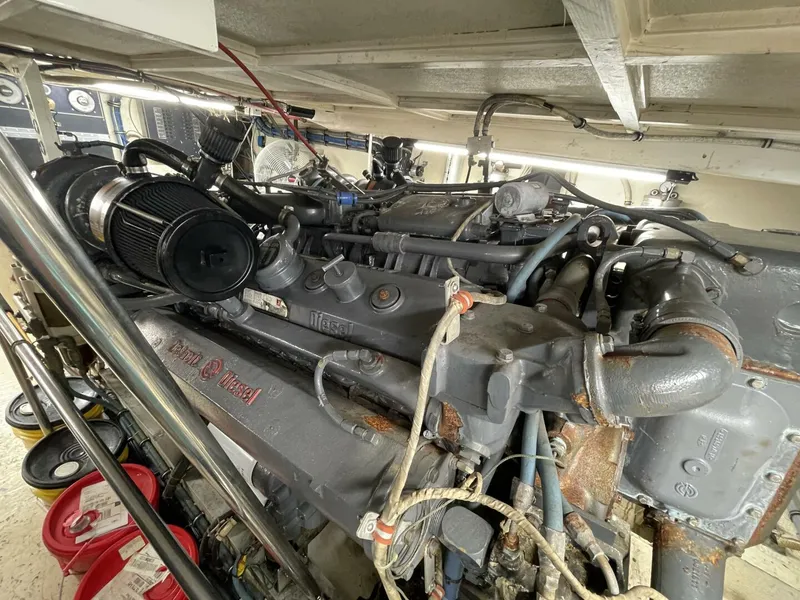 Slide: The Image of Hatteras 55 1988 - 5328086