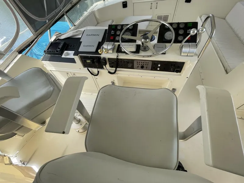 Slide: The Image of Hatteras 55 1988 - 5328095