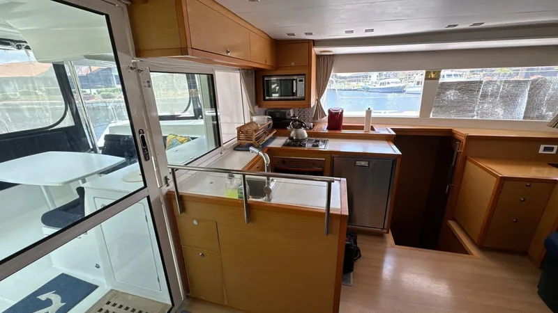 Slide: The Image of Lagoon 450F 2013 - 5328528