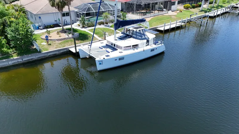 Slide: The Image of Lagoon 450F 2013 - 5328525