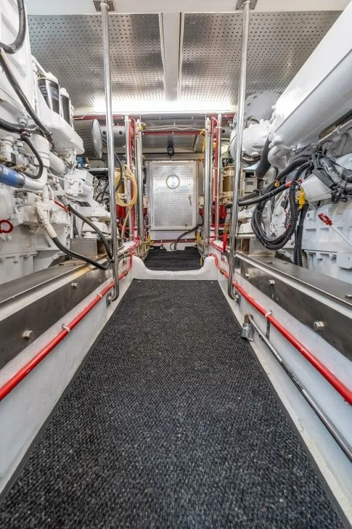 Slide: The Image of Offshore Yachts Pilothouse 1997 - 5328351