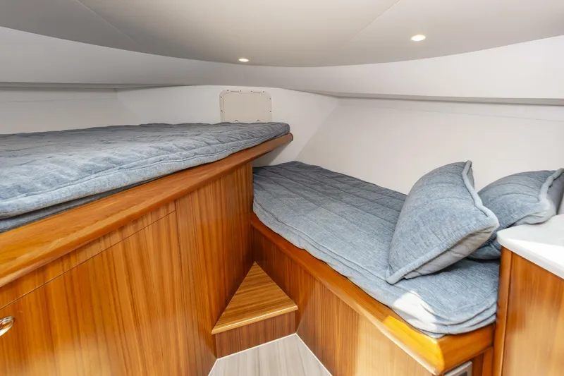 Slide: The Image of 43Weaver2024024 - 5372426