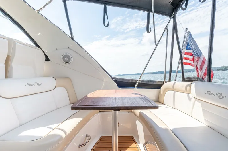 Slide: The Image of Sea Ray 330 Sundancer 2012 - 5328686