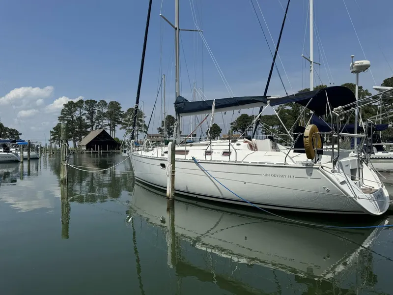 Slide: The Image of Jeanneau 34.2 2002 - 5329156