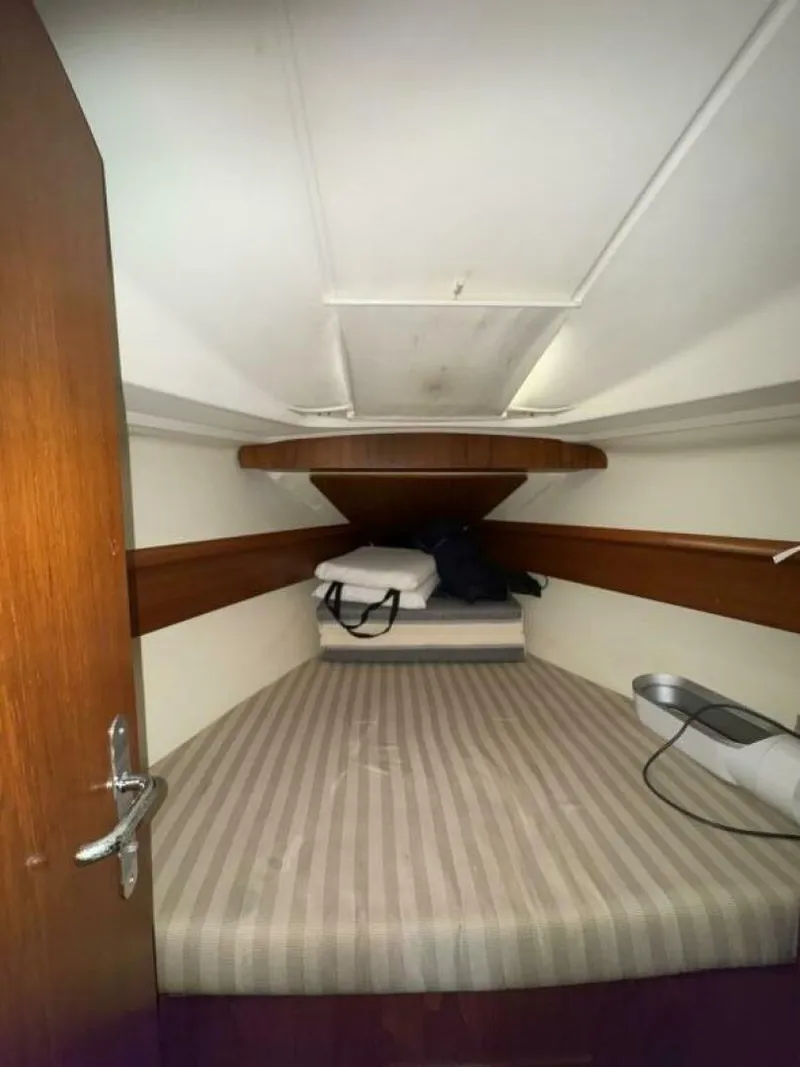 Slide: The Image of Jeanneau 34.2 2002 - 5329193