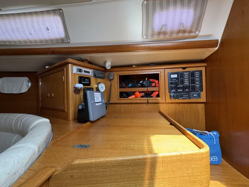 Slide: The Image of Jeanneau 34.2 2002 - 5329216