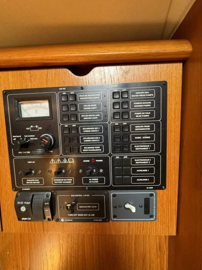 Slide: The Image of Jeanneau 34.2 2002 - 5329225