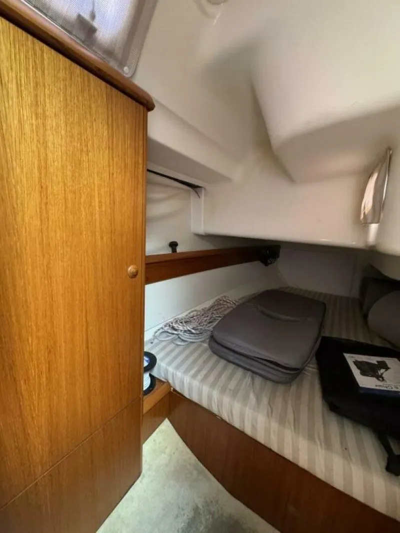 Slide: The Image of Jeanneau 34.2 2002 - 5329233