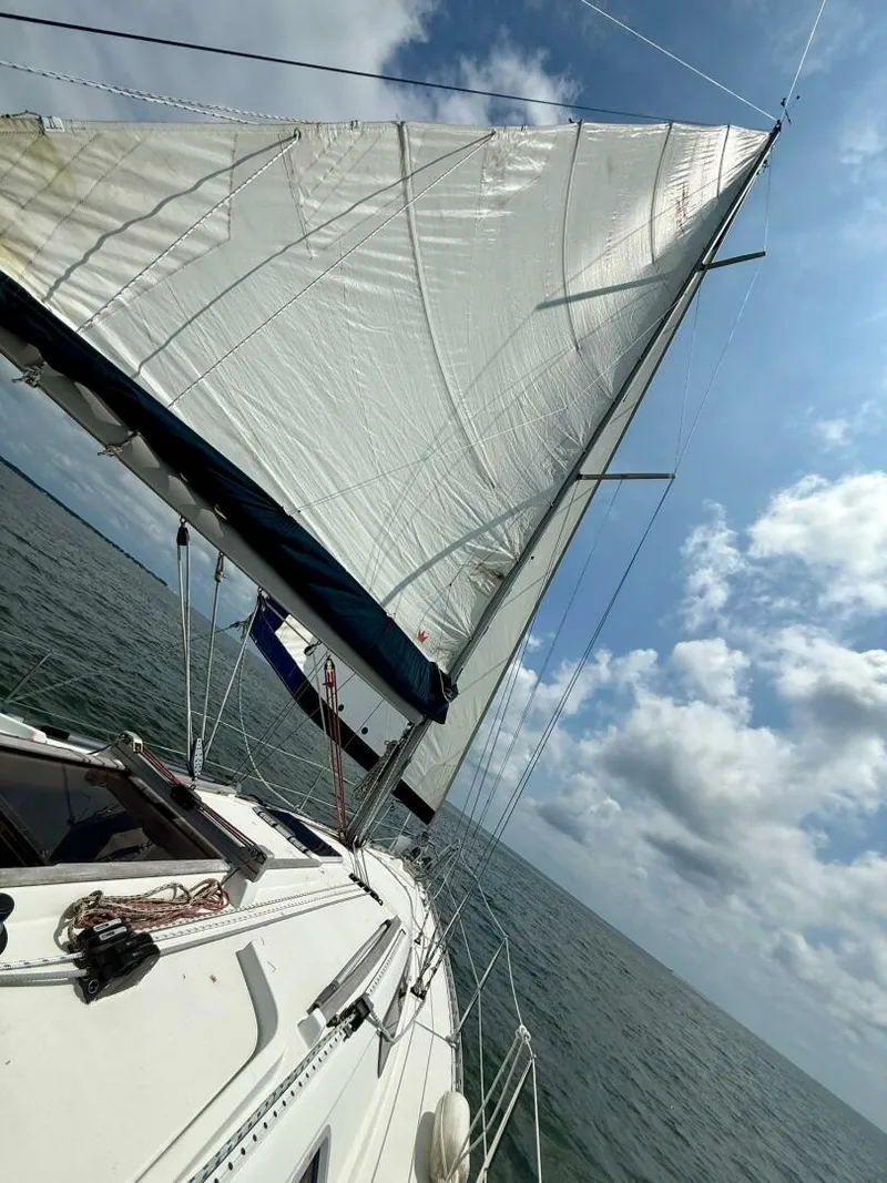 Slide: The Image of Jeanneau 34.2 2002 - 5576850