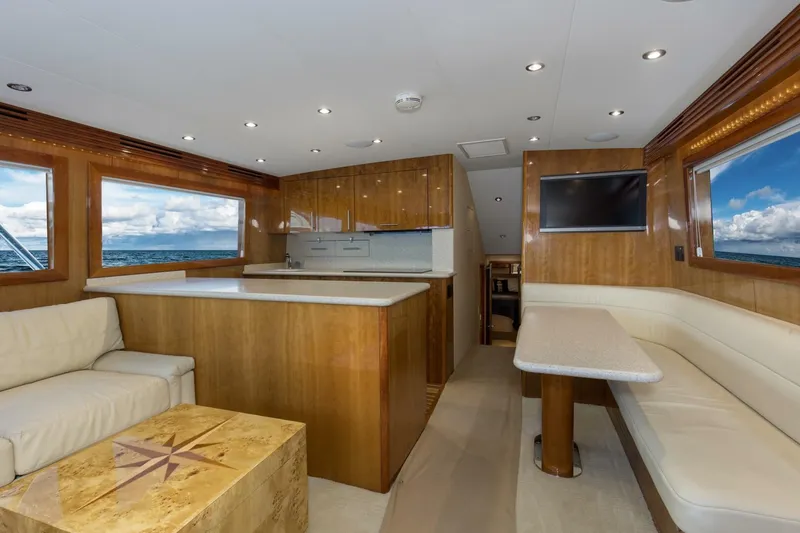 Slide: The Image of 2008 54 Hatteras 54 Convertible Lady A Salon (1) - 5454747