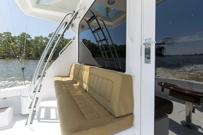 Slide: The Image of 2008 54 Hatteras 54 Convertible Lady A Cockpit (9) - 5454817