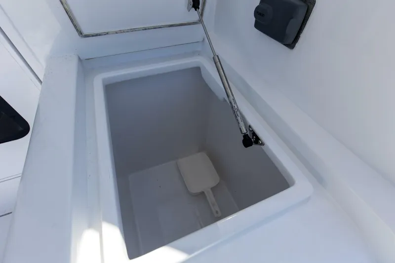 Slide: The Image of 2008 54 Hatteras 54 Convertible Lady A Custom Ice Dump - 5454833