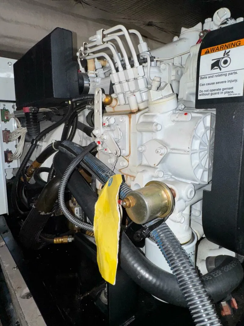 Slide: The Image of Sea Ray 48 Sundancer 2009 - 5546070