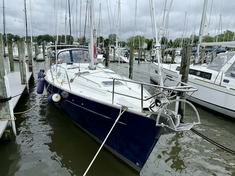 Slide: The Image of Beneteau 411 2002 - 5330908