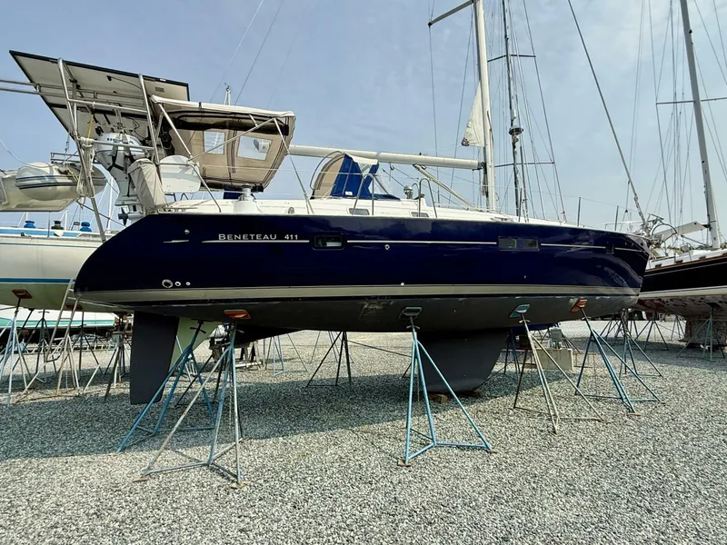 Slide: The Image of Beneteau 411 2002 - 5369331