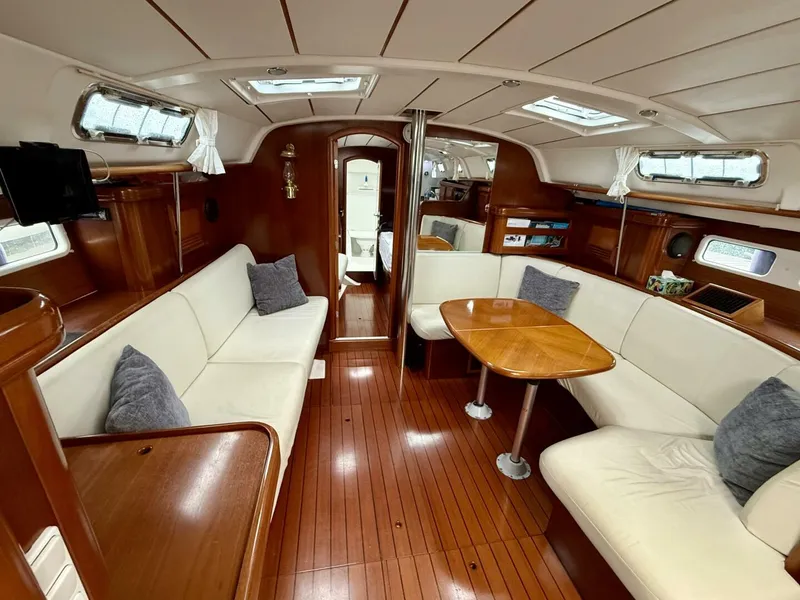 Slide: The Image of Beneteau 411 2002 - 5330909