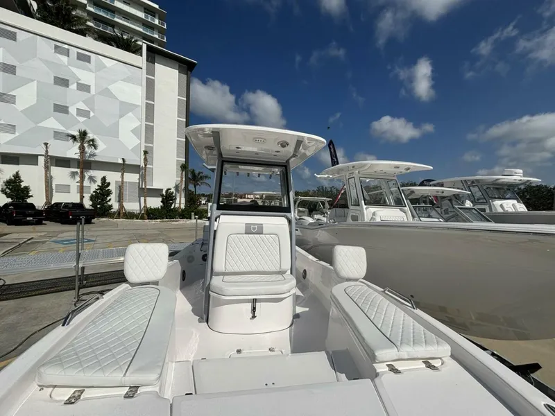 Slide: The Image of Sea Fox 251 Bay Fox 2025 - 5330980