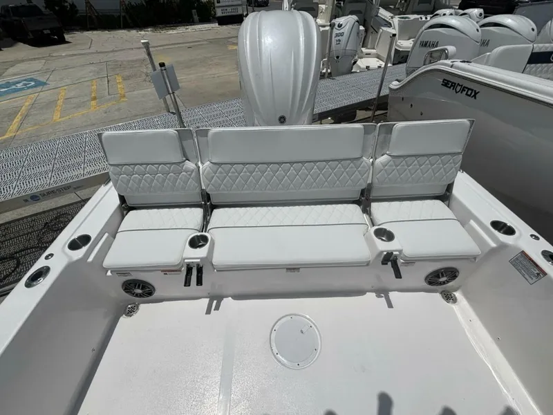 Slide: The Image of Sea Fox 251 Bay Fox 2025 - 5330985