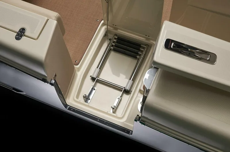 Slide: The Image of Chris-Craft 34 2019 - 5331097