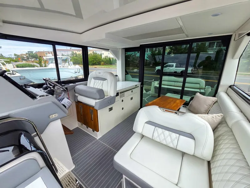 Slide: The Image of Regal 36 XO 2026 - 5783131