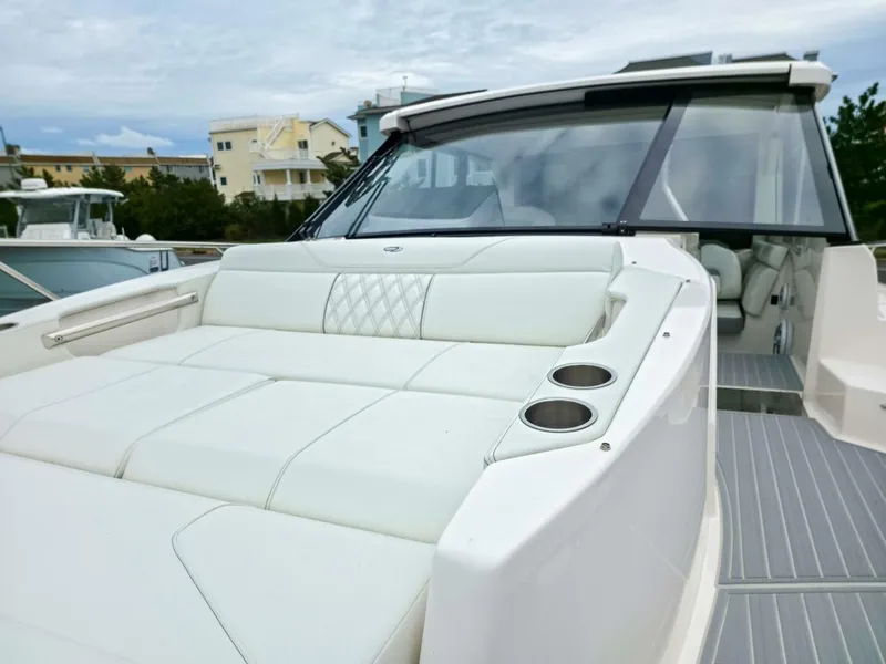 Slide: The Image of Regal 36 XO 2026 - 5783135