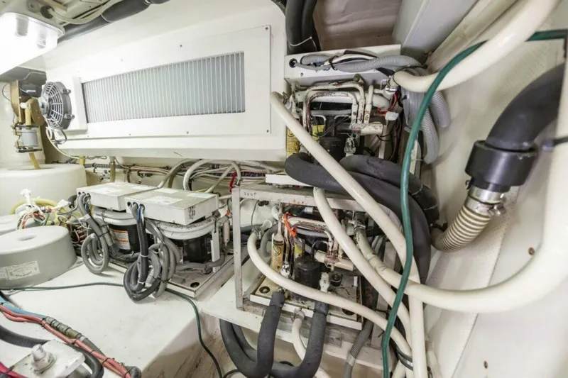 Slide: The Image of C890cf70 Fb65 425a 92c4 A624d4601c4e - 5889154