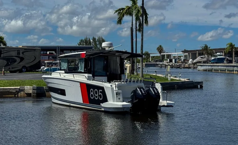 Slide: The Image of Jeanneau NC895 Sport 2023 - 5576092