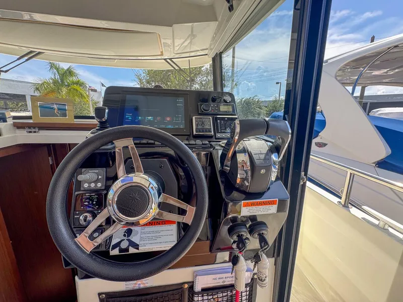 Slide: The Image of Jeanneau NC895 Sport 2023 - 5456424