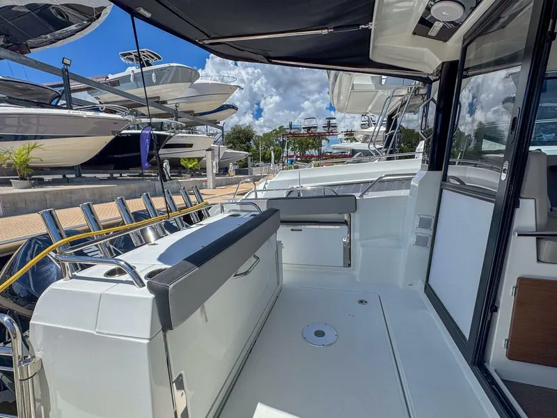 Slide: The Image of Jeanneau NC895 Sport 2023 - 5576077