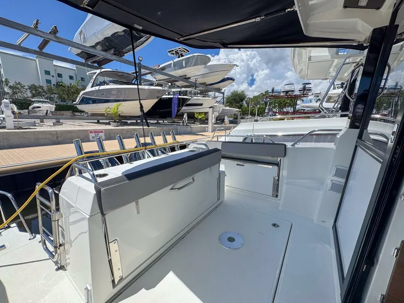 Slide: The Image of Jeanneau NC895 Sport 2023 - 5576082