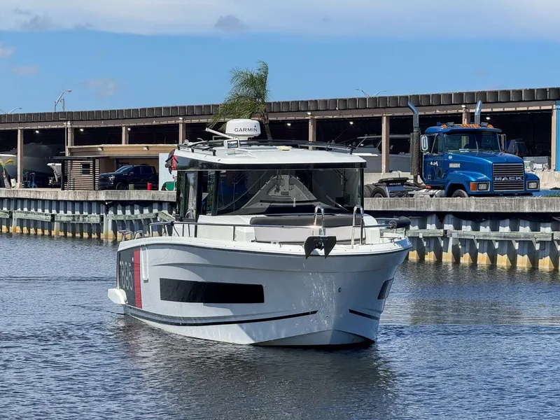 Slide: The Image of Jeanneau NC895 Sport 2023 - 5576080